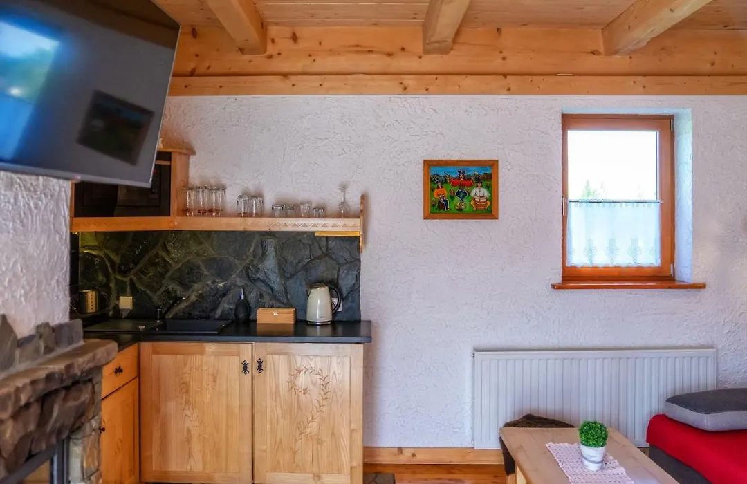 Domki Ze Hej Z Sauna Lub Kominkiem-1